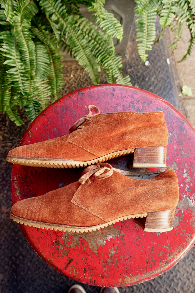 1970's Soft Suede Oxfords