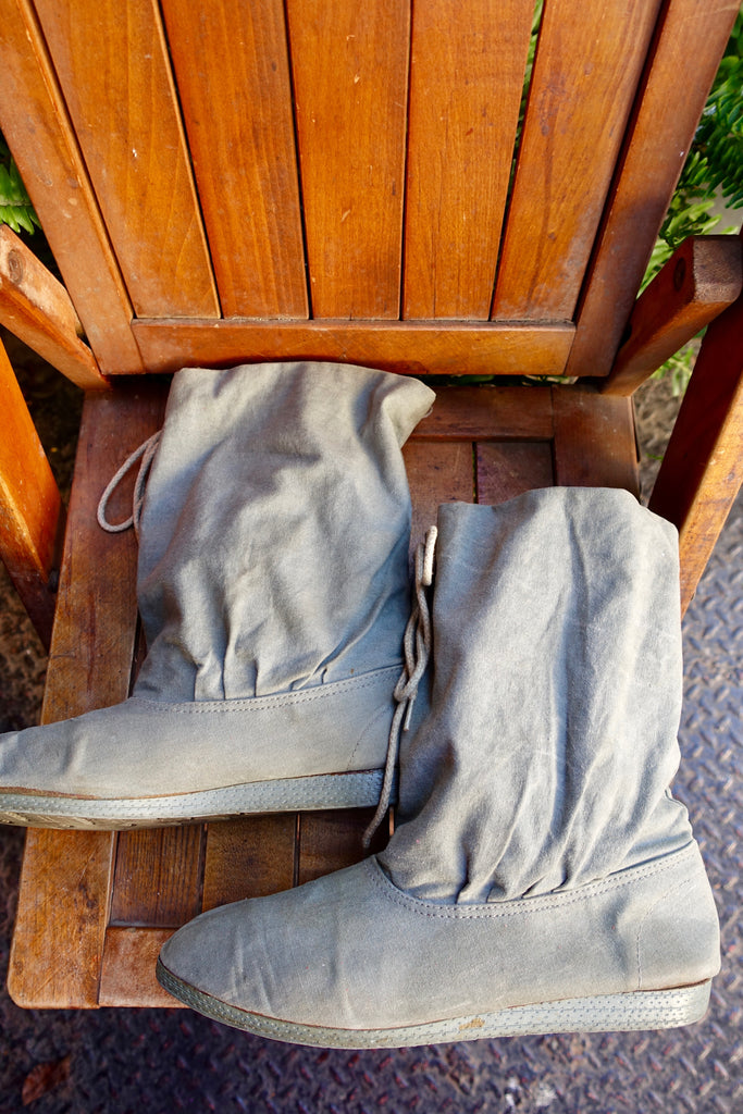 1980's Gray Suede Drawstring Boots