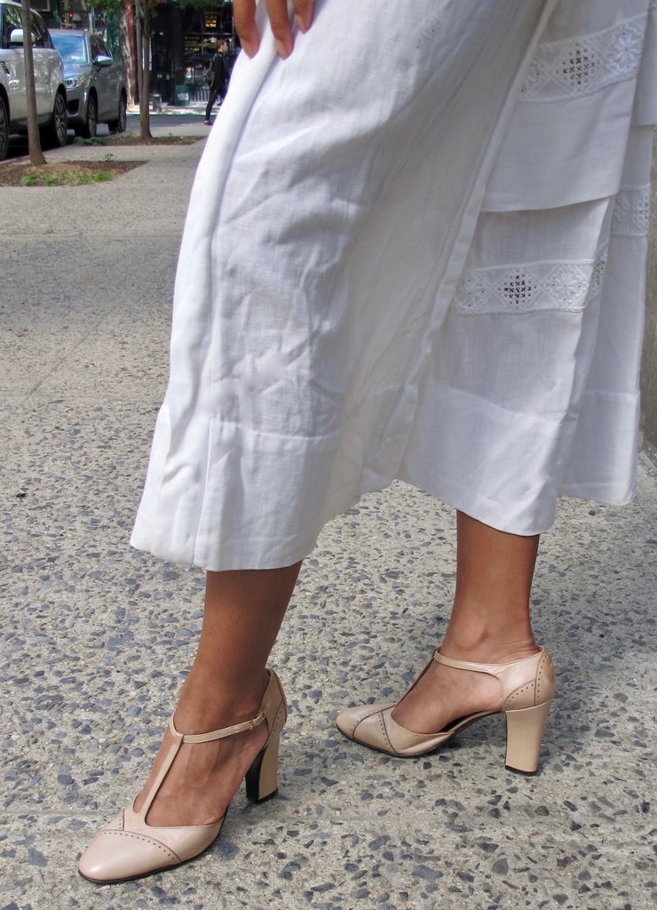1970's Tan Leather T-Strap Heels
